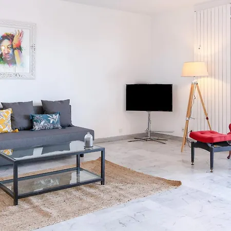 Апартаменты Beautiful Flat With Sea View Terrace Pool Parking Portative Ac- Benakey Антиб